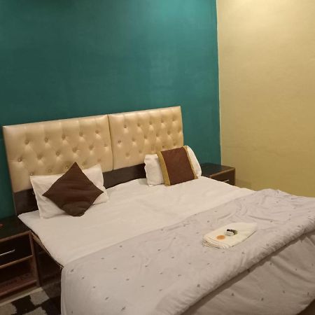 Gangotri Inn Varanasi Eksteriør billede
