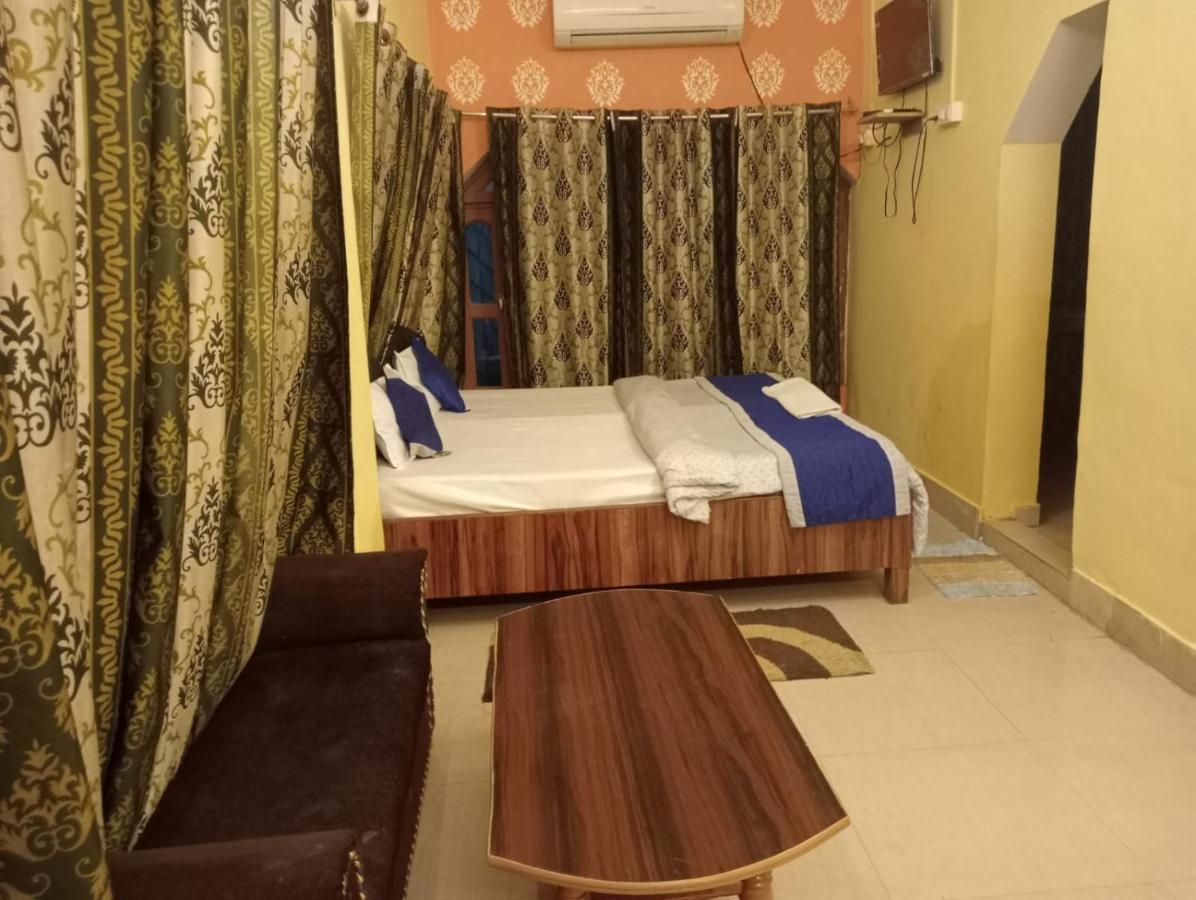 Gangotri Inn Varanasi Eksteriør billede
