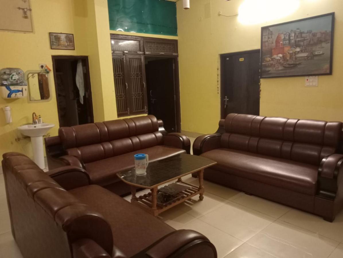 Gangotri Inn Varanasi Eksteriør billede