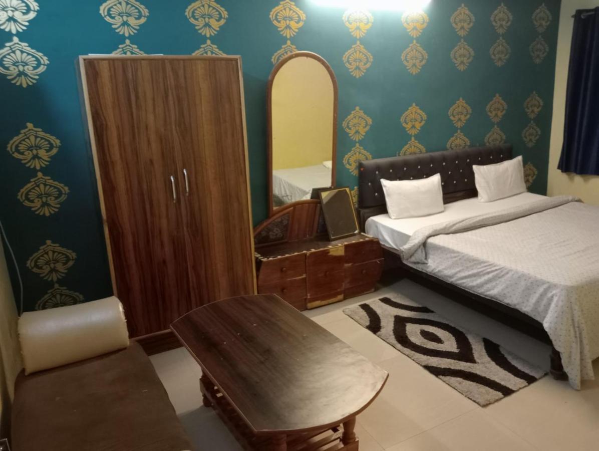 Gangotri Inn Varanasi Eksteriør billede