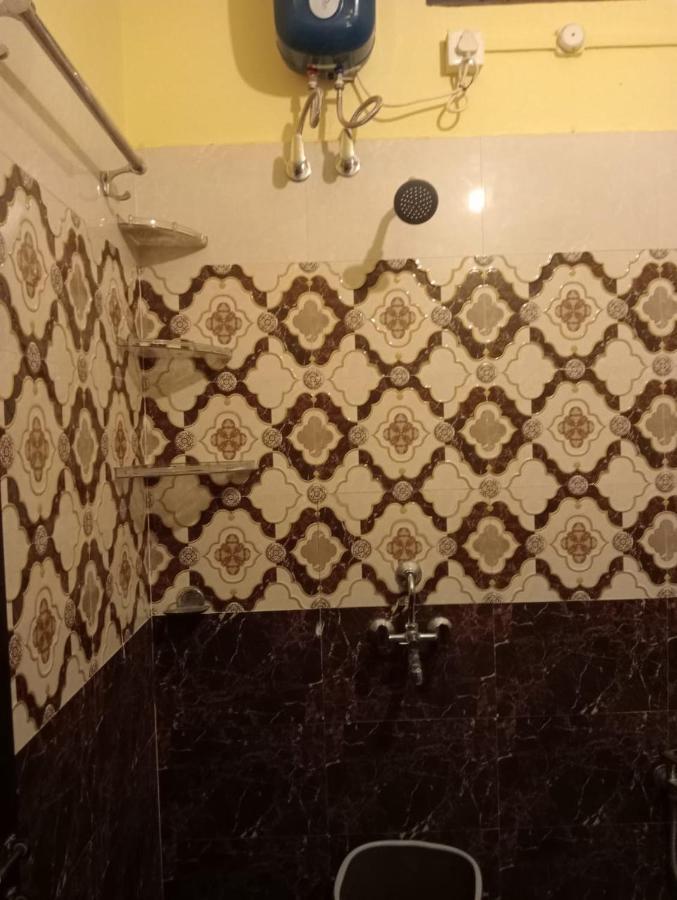 Gangotri Inn Varanasi Eksteriør billede