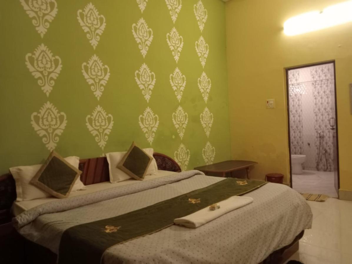 Gangotri Inn Varanasi Eksteriør billede