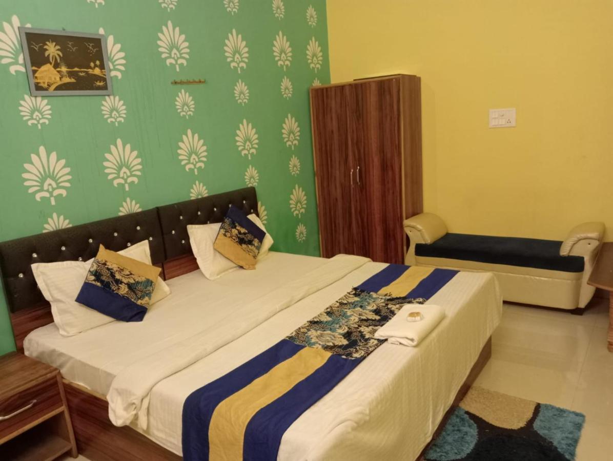 Gangotri Inn Varanasi Eksteriør billede